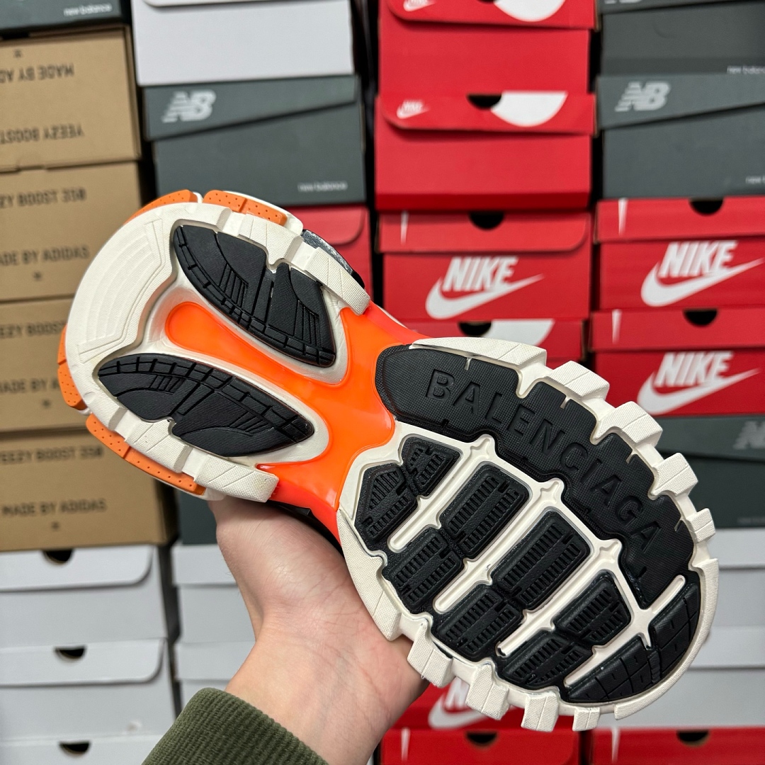 Balenciaga Track White Orange LED - Image 7