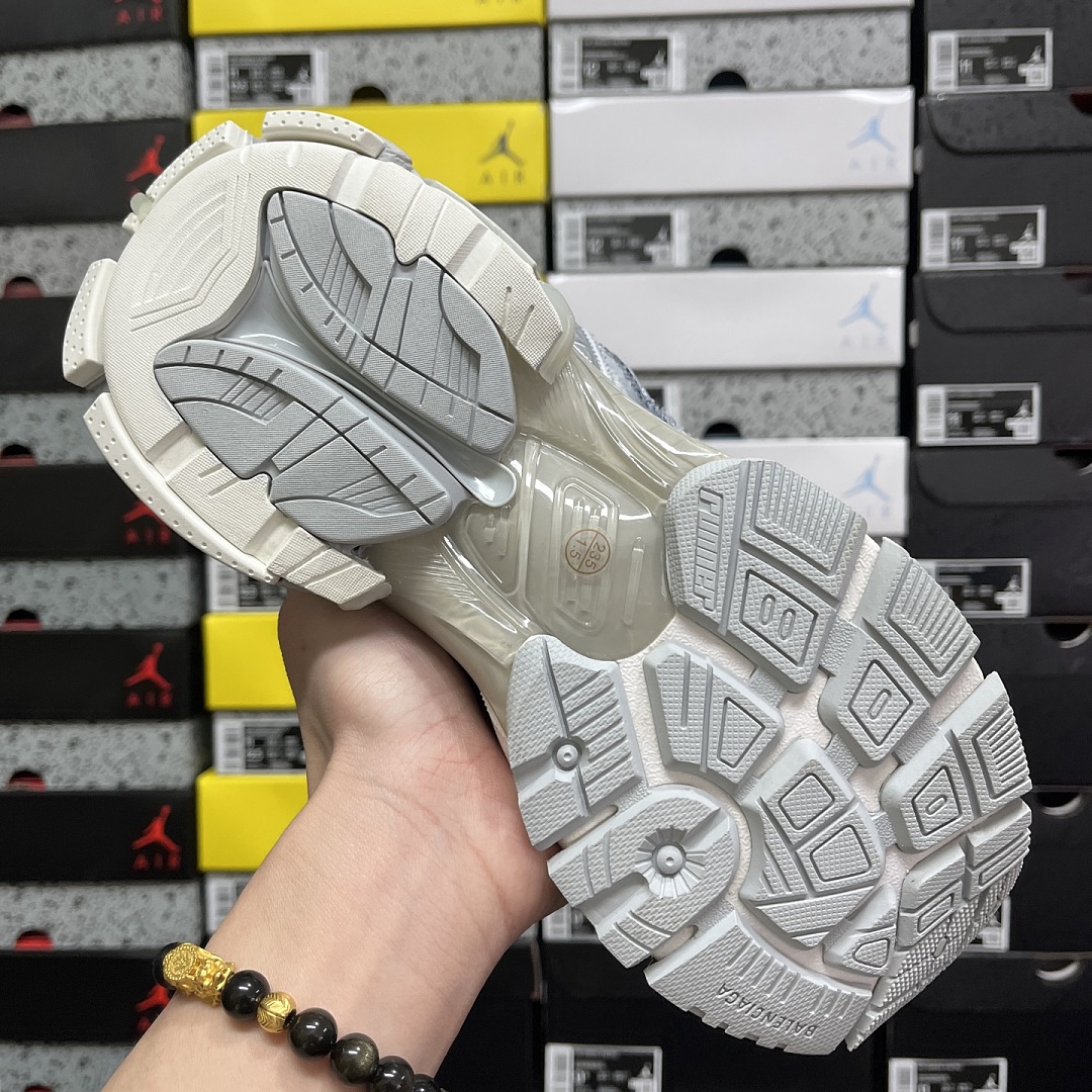 Balenciaga BLCG Runner 7.0 - Image 7