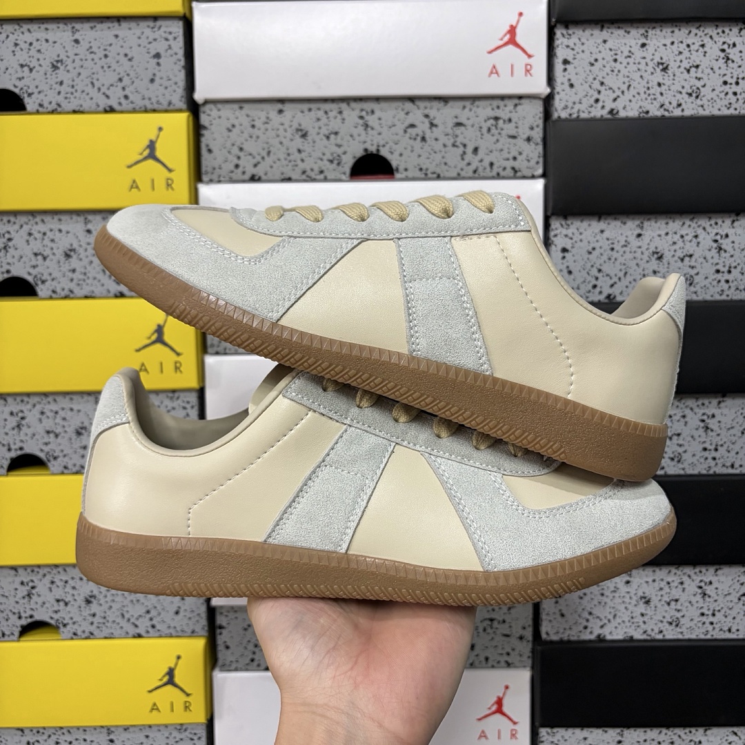 On Running Maison Margiela Replica - Image 9