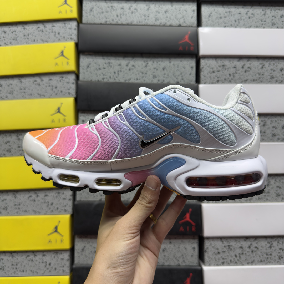 Nike Air Max Plus Summer Gradient - Image 3