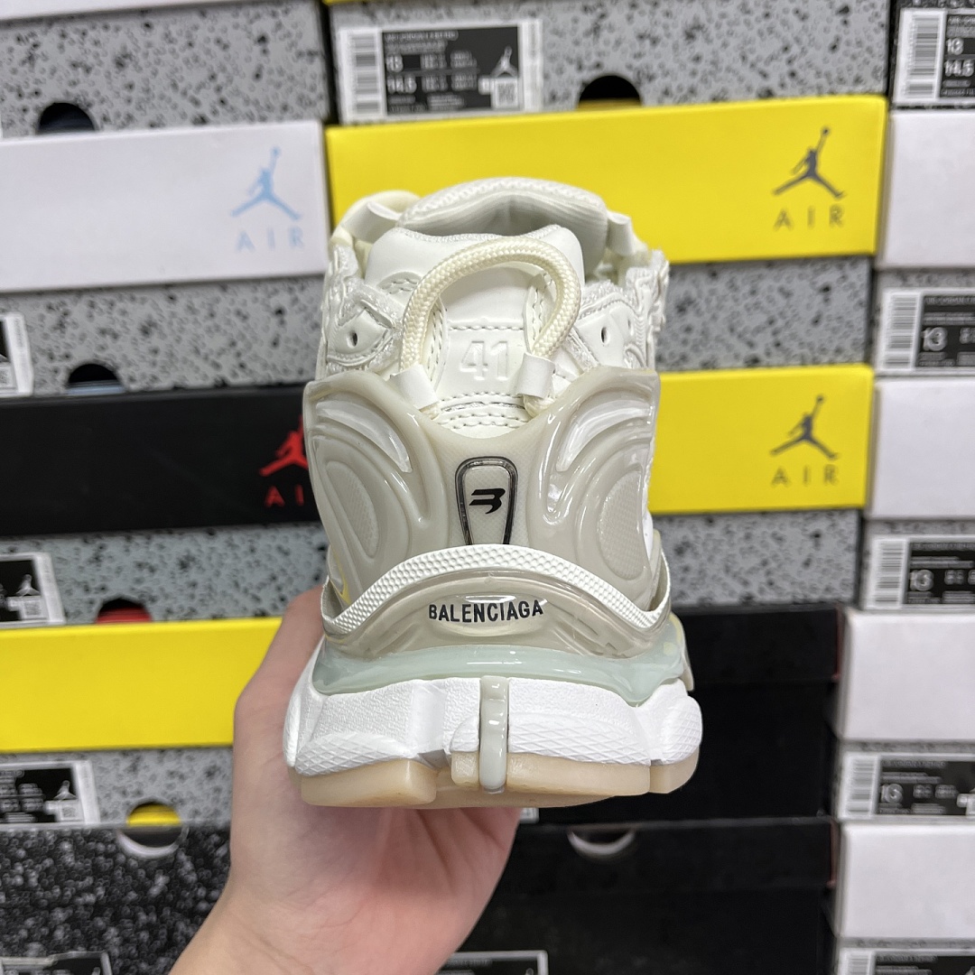 Balenciaga BLCG Runner 7.0 - Image 2