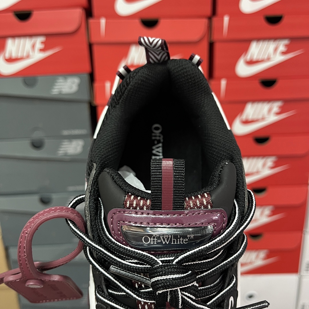 Off-White Be Right Back - Image 5