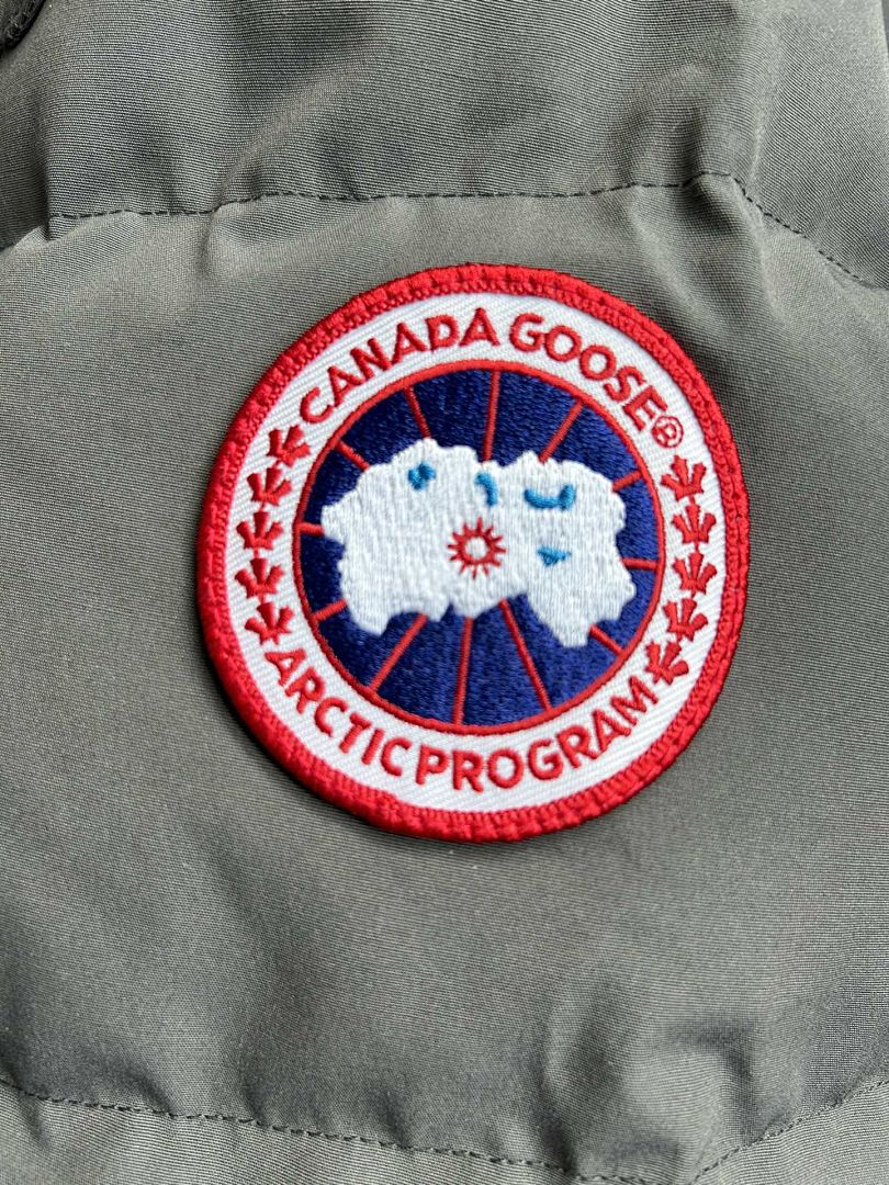 Canada Goose Wyndham Parka - Image 6