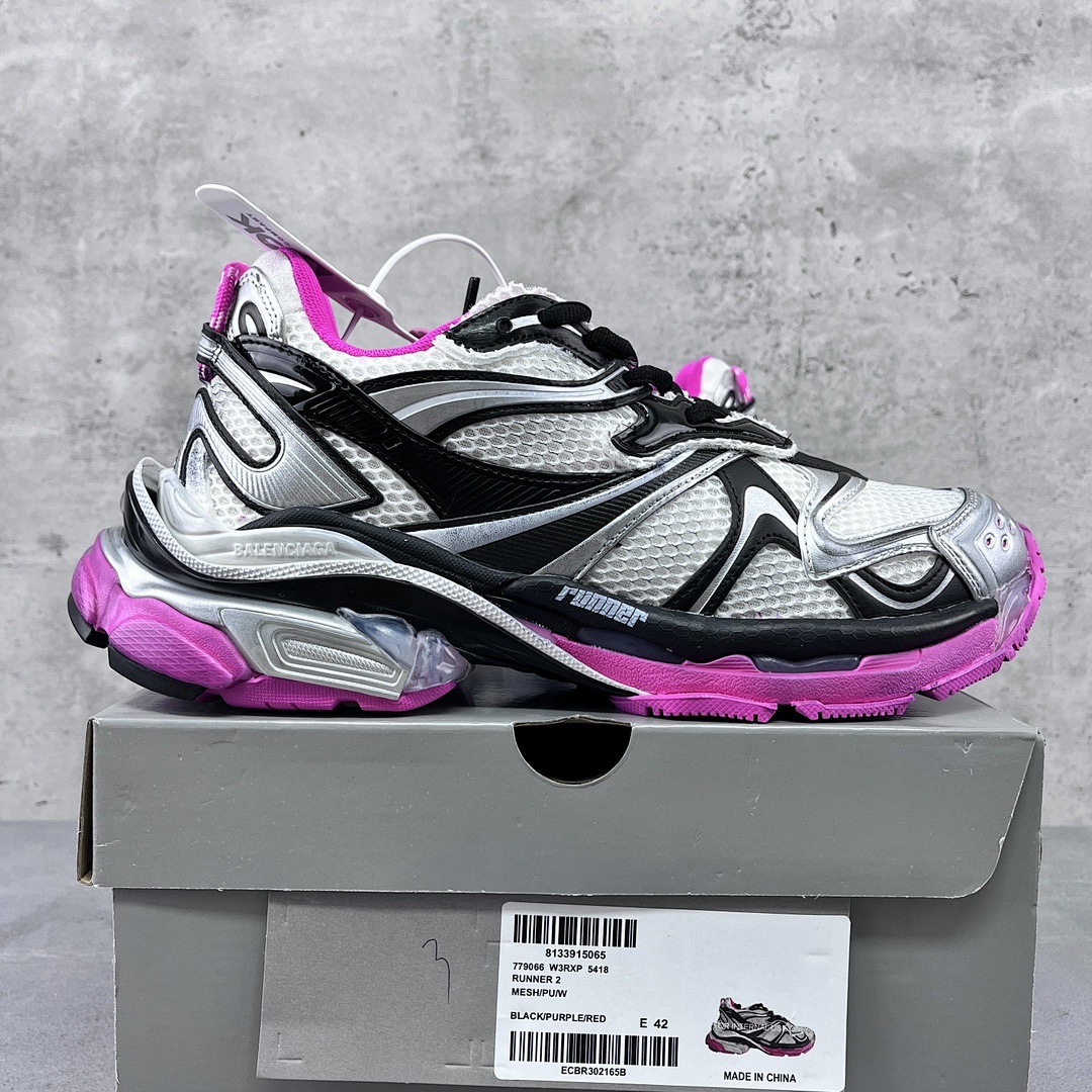Balenciaga Runner 2.0 - Image 38