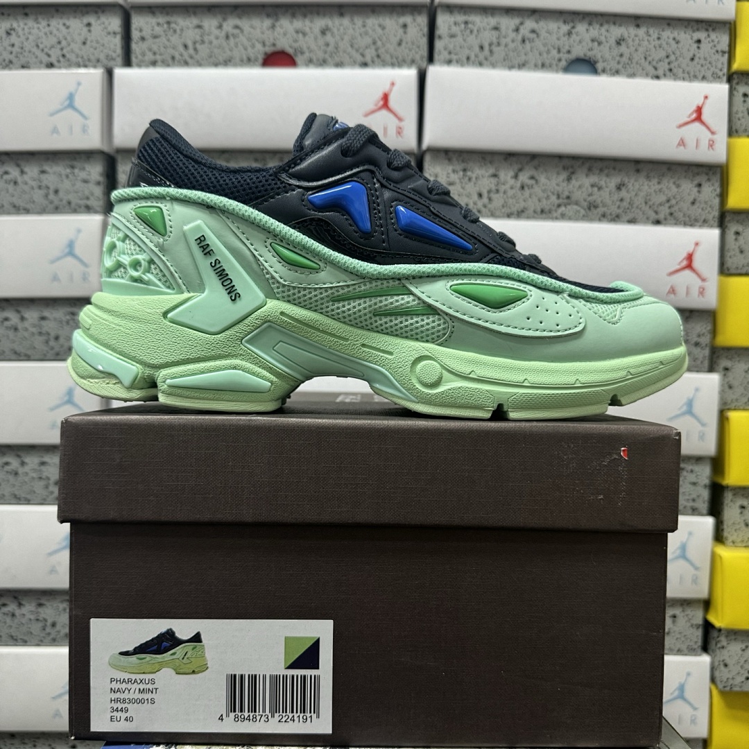 On Running Raf Simons Pharaxus
