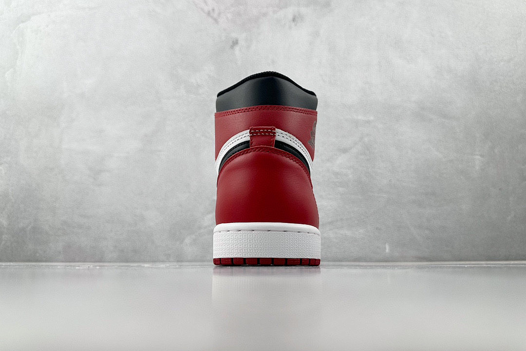 Chanel Air Jordan AJ1 Retro High - Image 9