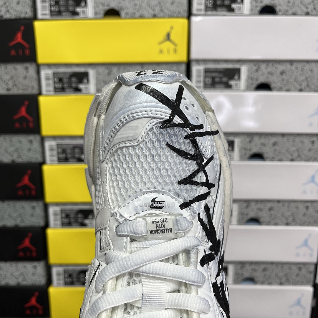Balenciaga BLCG Runner 7 Gen - Image 2