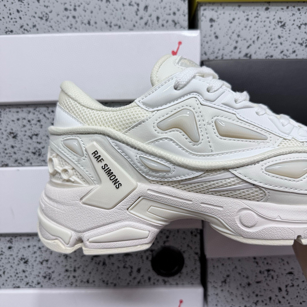 On Running Raf Simons Pharaxus - Image 6