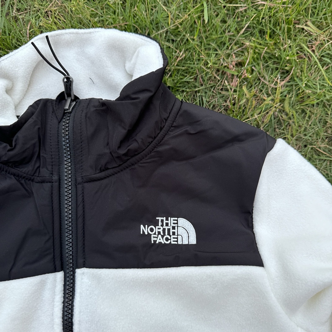 The North Face TNF Fleece Lining - Image 17