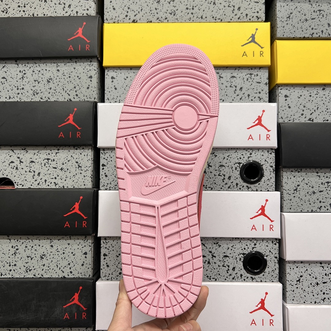 Nike Jordan 1 Retro Low OG SP Travis Scott Shy (Pink) - Image 3