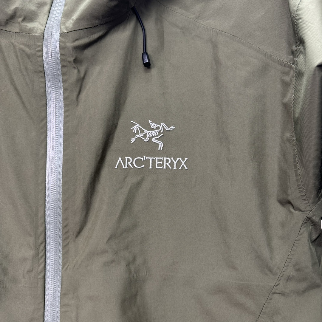 Arc'teryx Beta LT Jacket Tatsu - Image 11