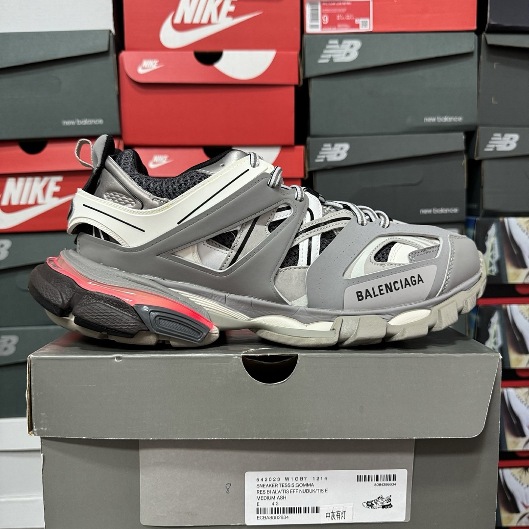 Balenciaga BLCG Track LED (Mid Grey)