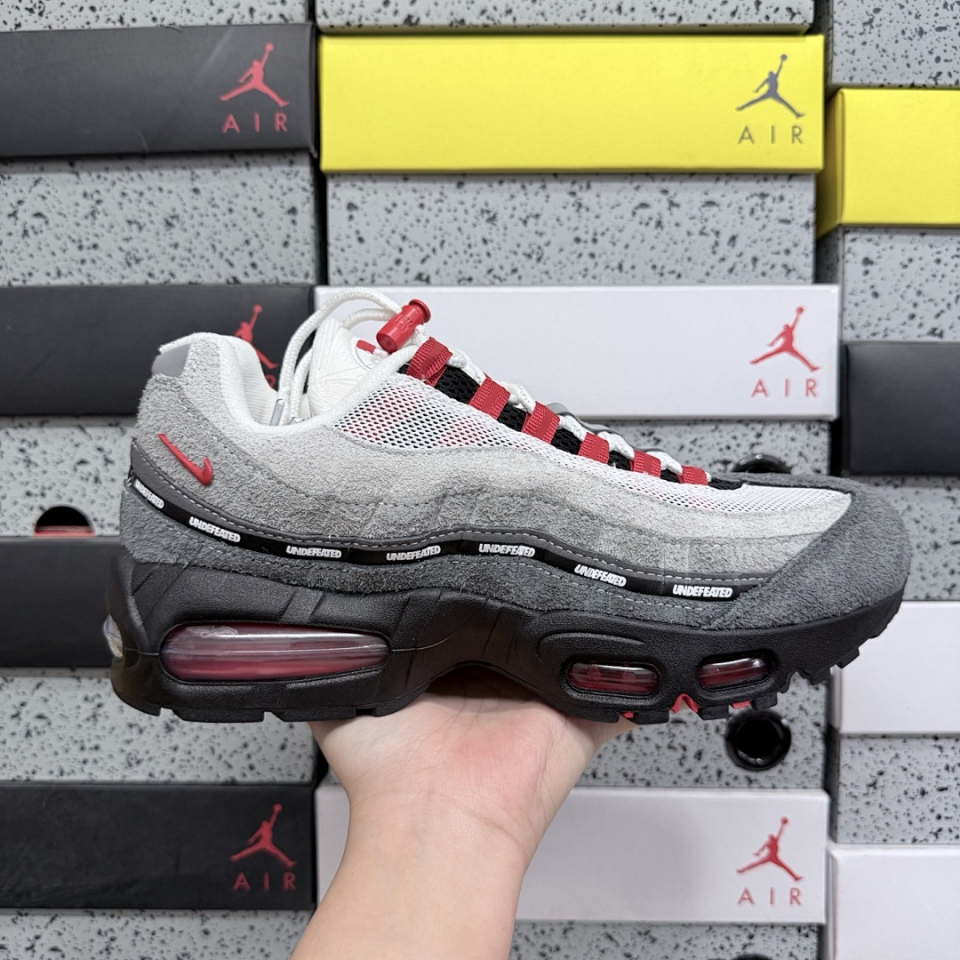 Nike Air Max 95 SP Undefeated Geo Tokyo Bright Crimson IB4523-003 - Image 6