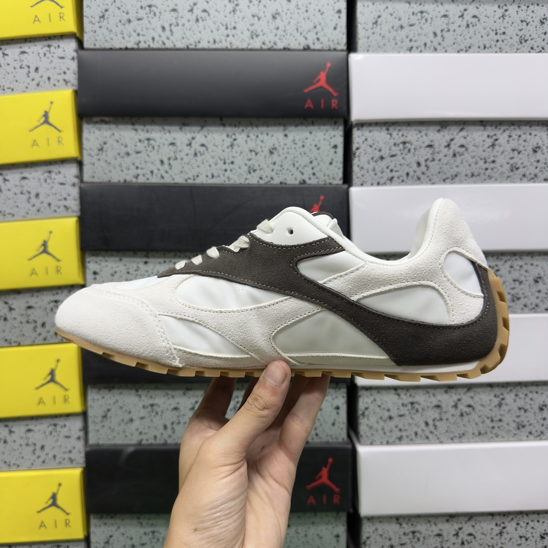 Bottega Veneta Orbit Surf Vapor - Image 4