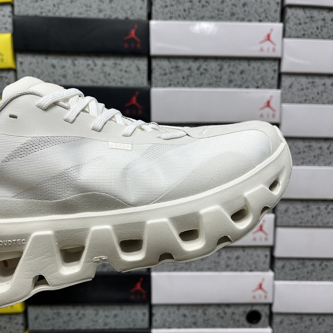 On Running K-Tech 1 Kith Tofu - Image 6