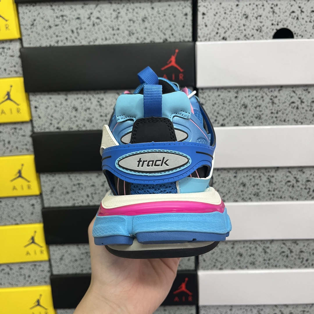 Balenciaga Track - Image 3