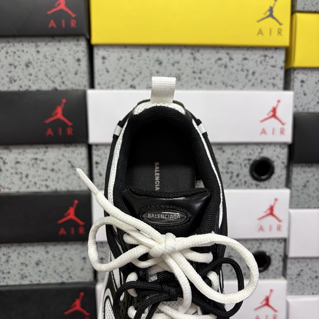 Balenciaga BLCG Radar 25 Gen - Image 8