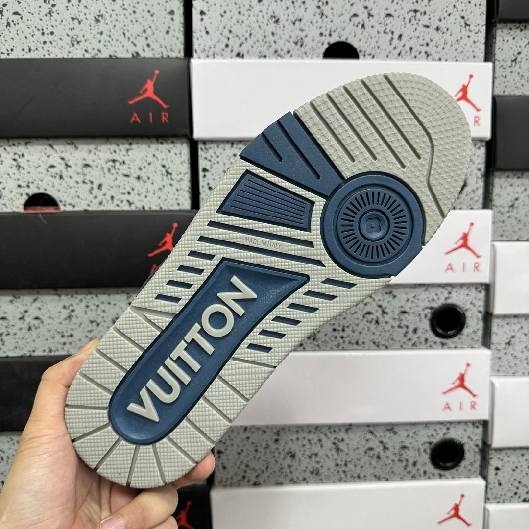 Louis Vuitton Trainer Rhinestone - Image 7