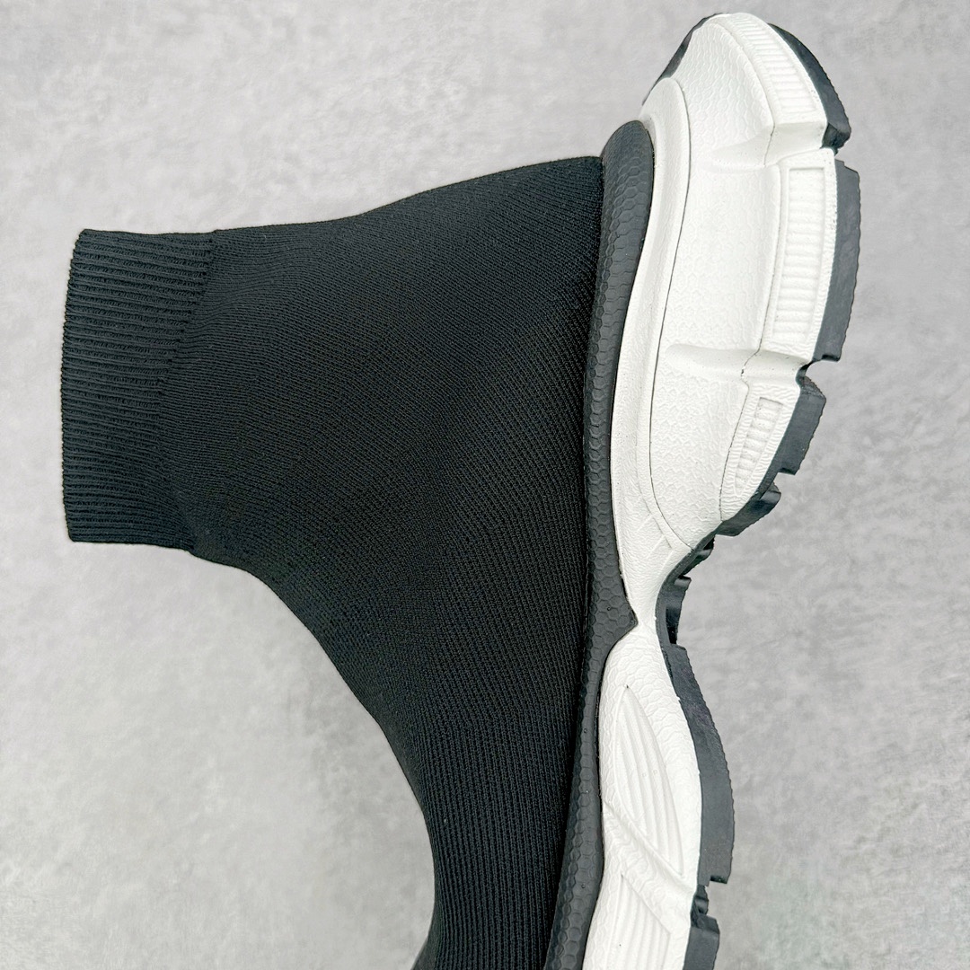 Balenciaga 3XL - Image 22