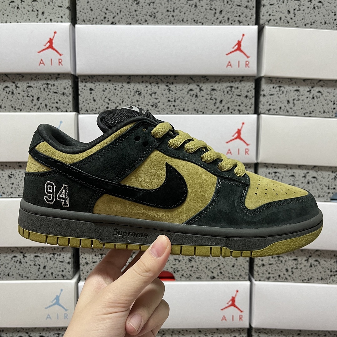 Nike SB Dunk Low Supreme Camper Collab (Black Yellow Green 94) - Image 9