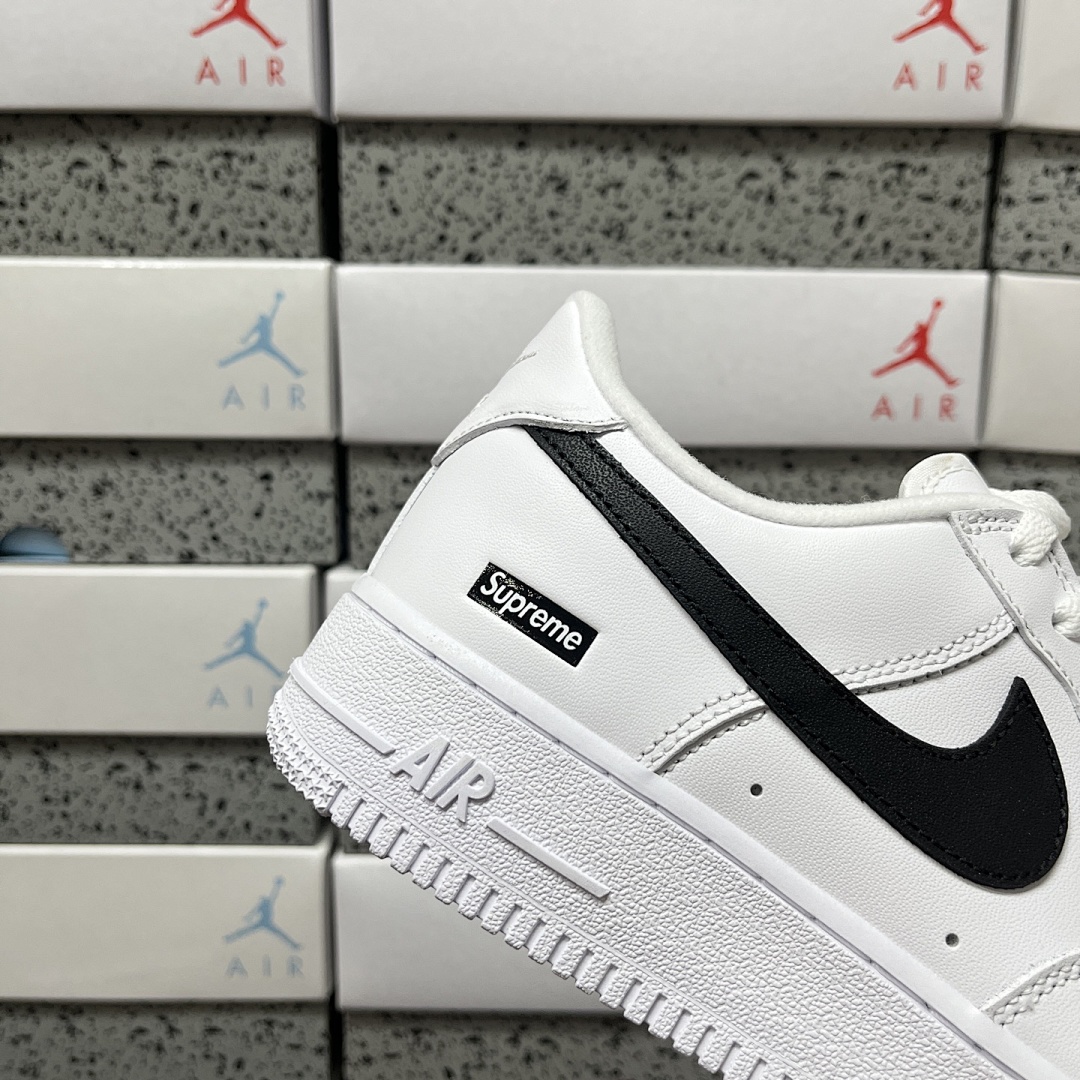 Nike Air Force 1 Low Supreme (White Black) - Image 6
