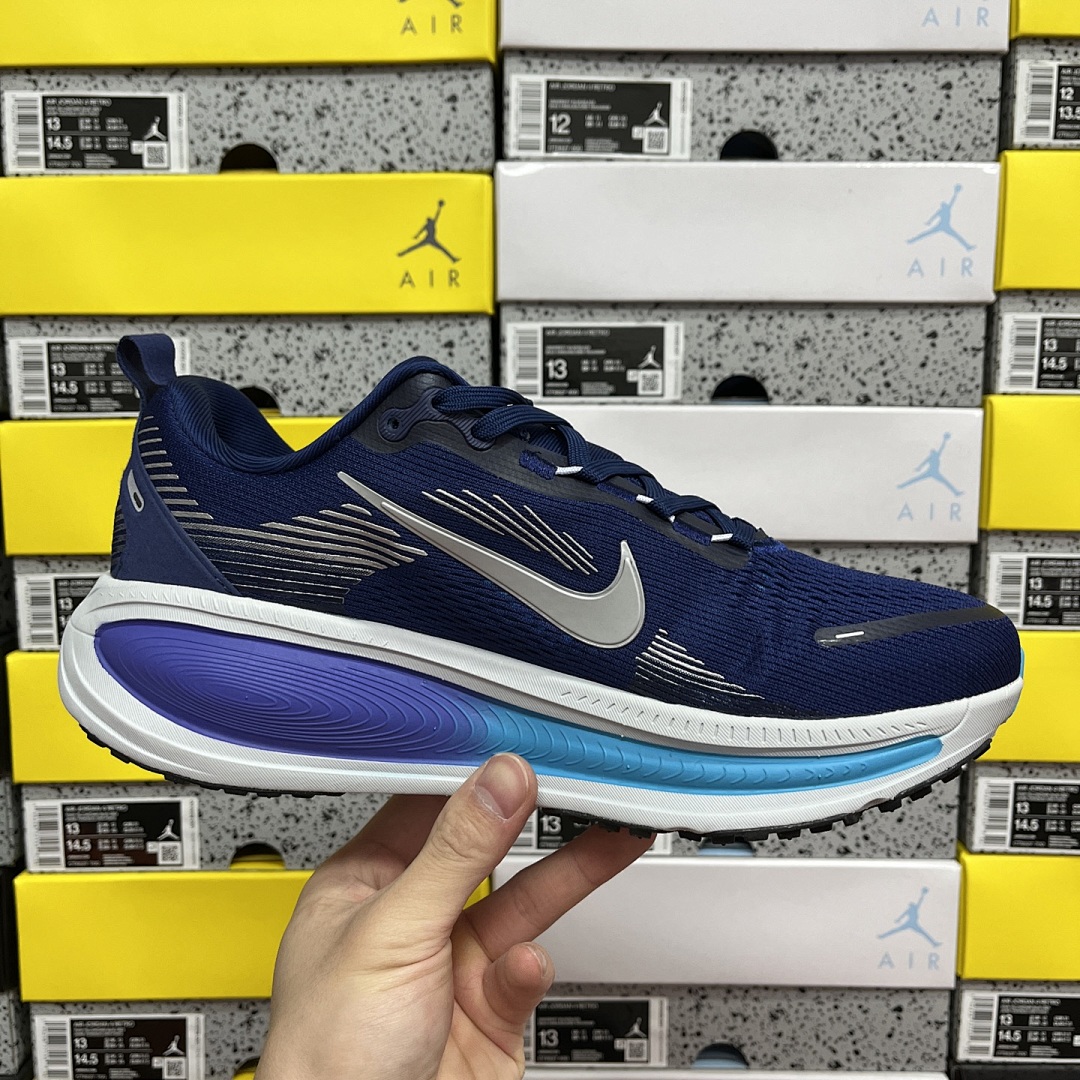Nike Zoom Vomero - Image 3