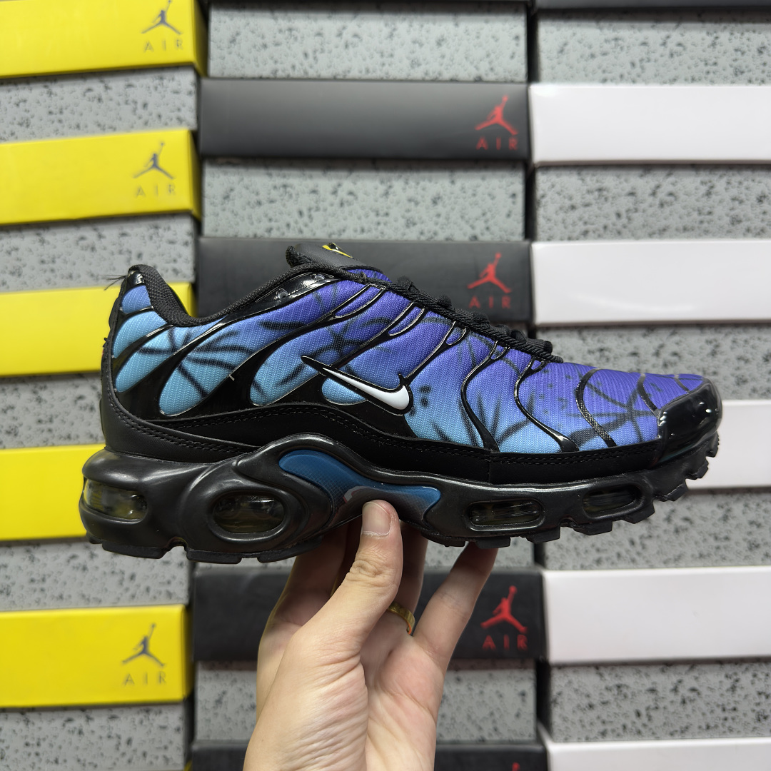 Nike Air Max Plus - Image 3