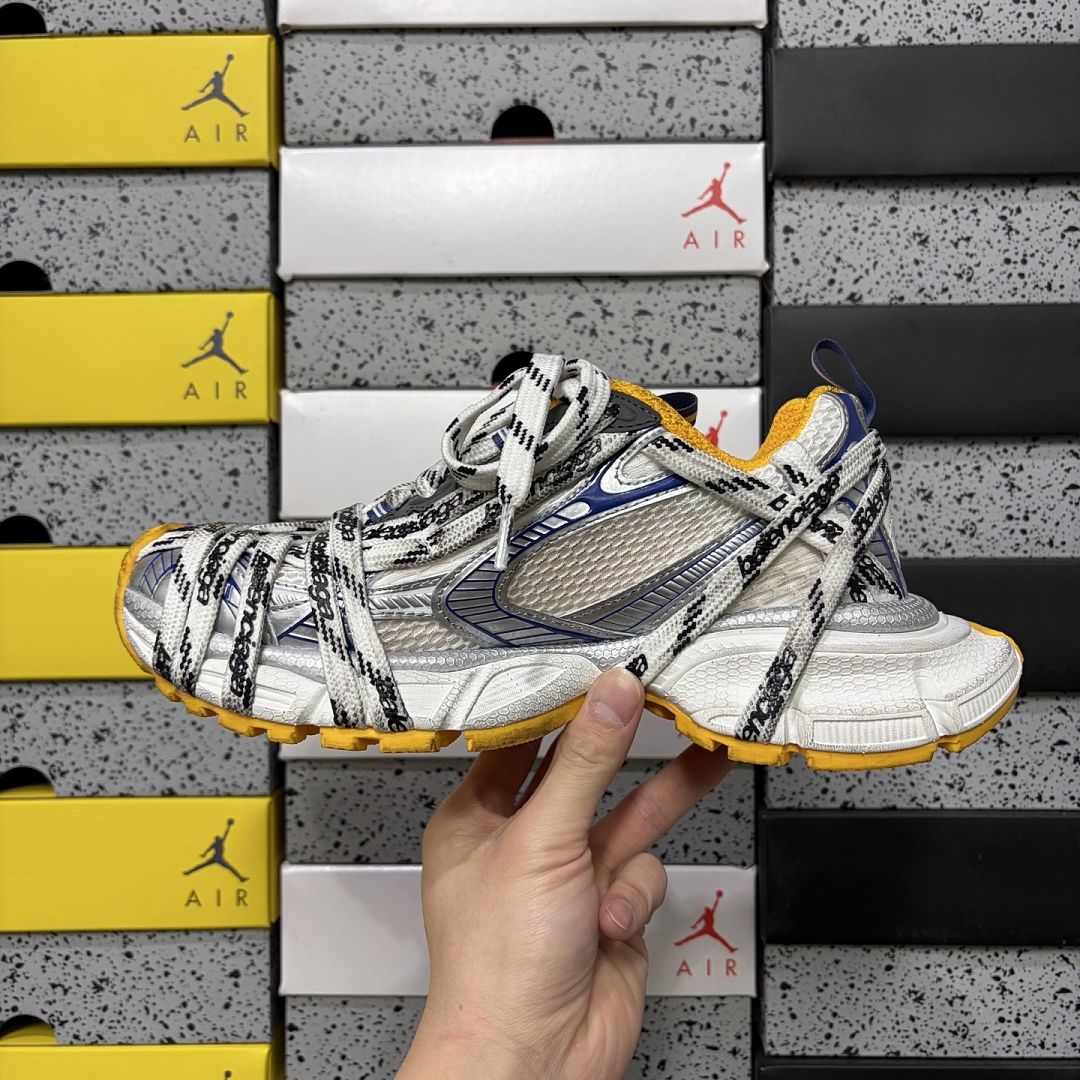 Balenciaga BLCG 3XL - Image 7