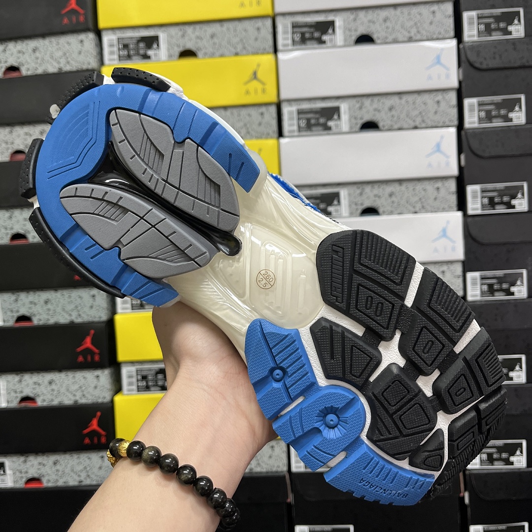 Balenciaga Runner/7.5 - Image 37