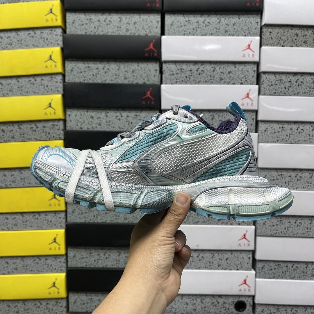 Balenciaga BLCG 3Xl - Image 39
