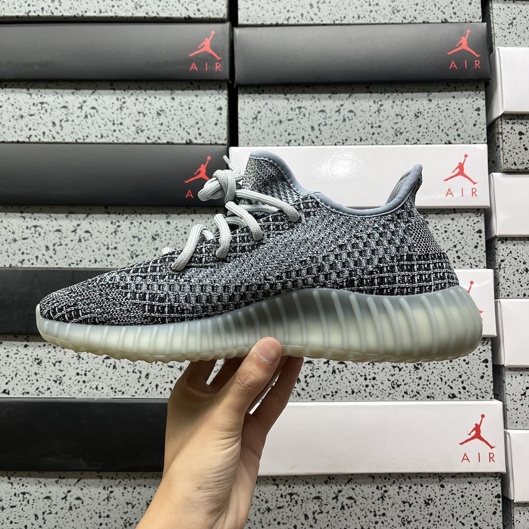 Adidas Yeezy Boost 350 V2 Ash (Blue) - Image 3