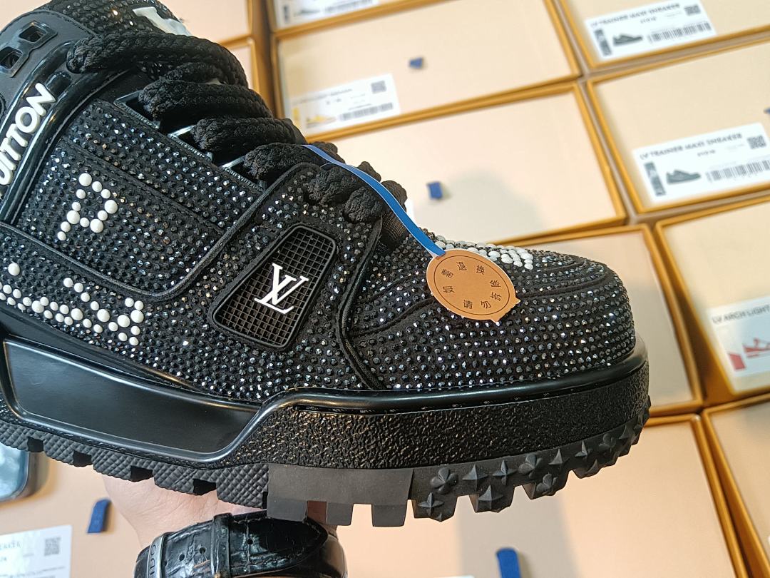 Louis Vuitton LV Trainer Maxi - Image 5