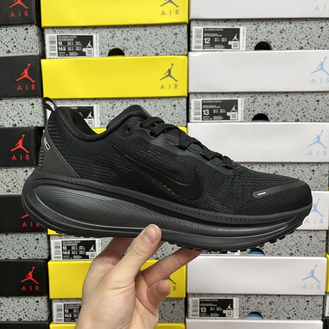 Nike Zoom Vomero - Image 3