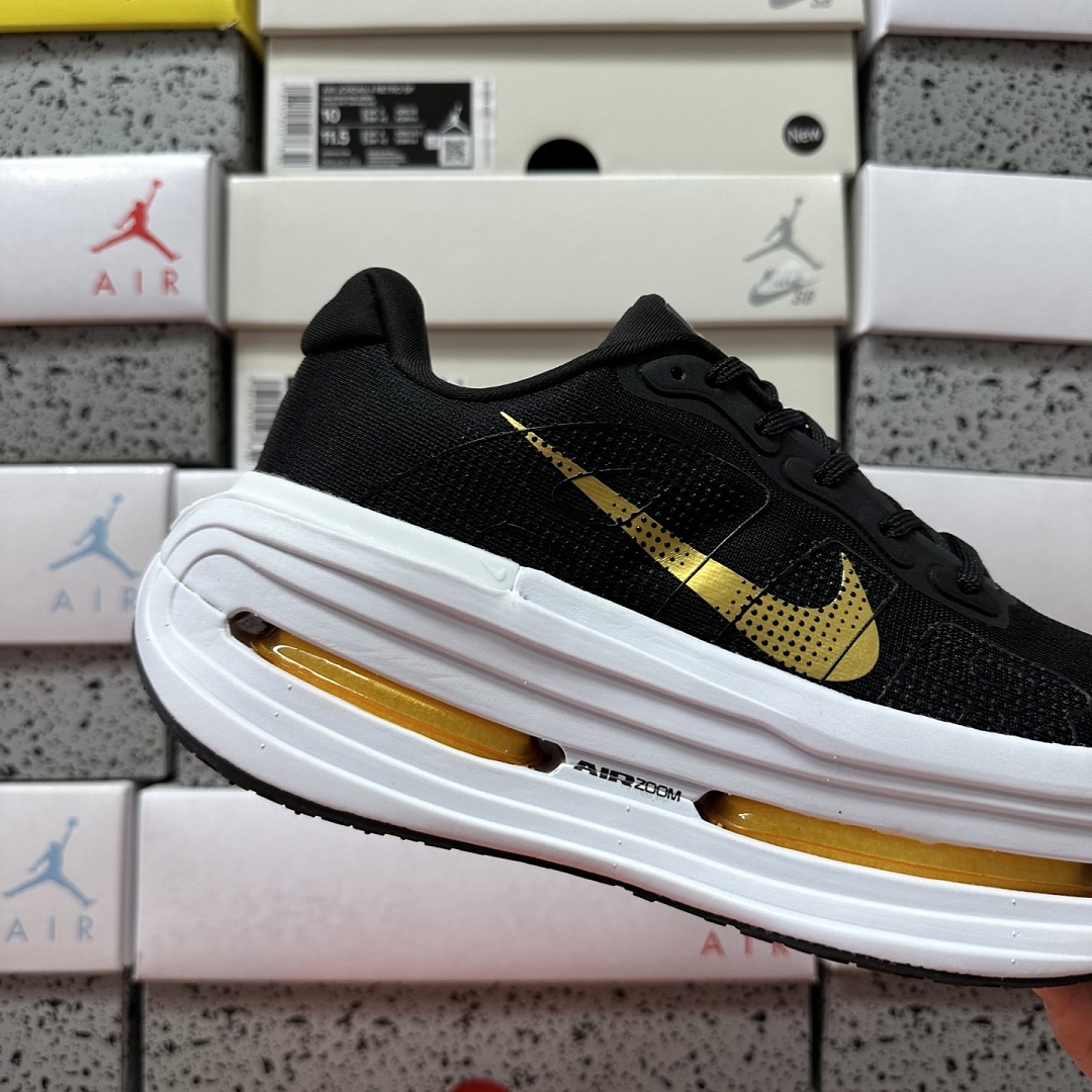 Nike Vomero Premium HQ2050-683 - Image 6