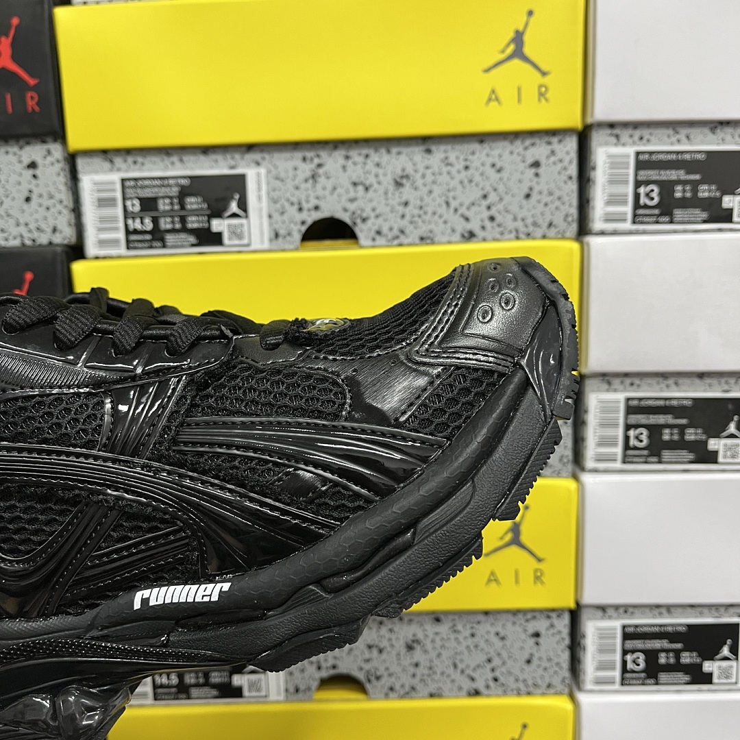 Balenciaga BLCG Runner 7.5 - Image 4