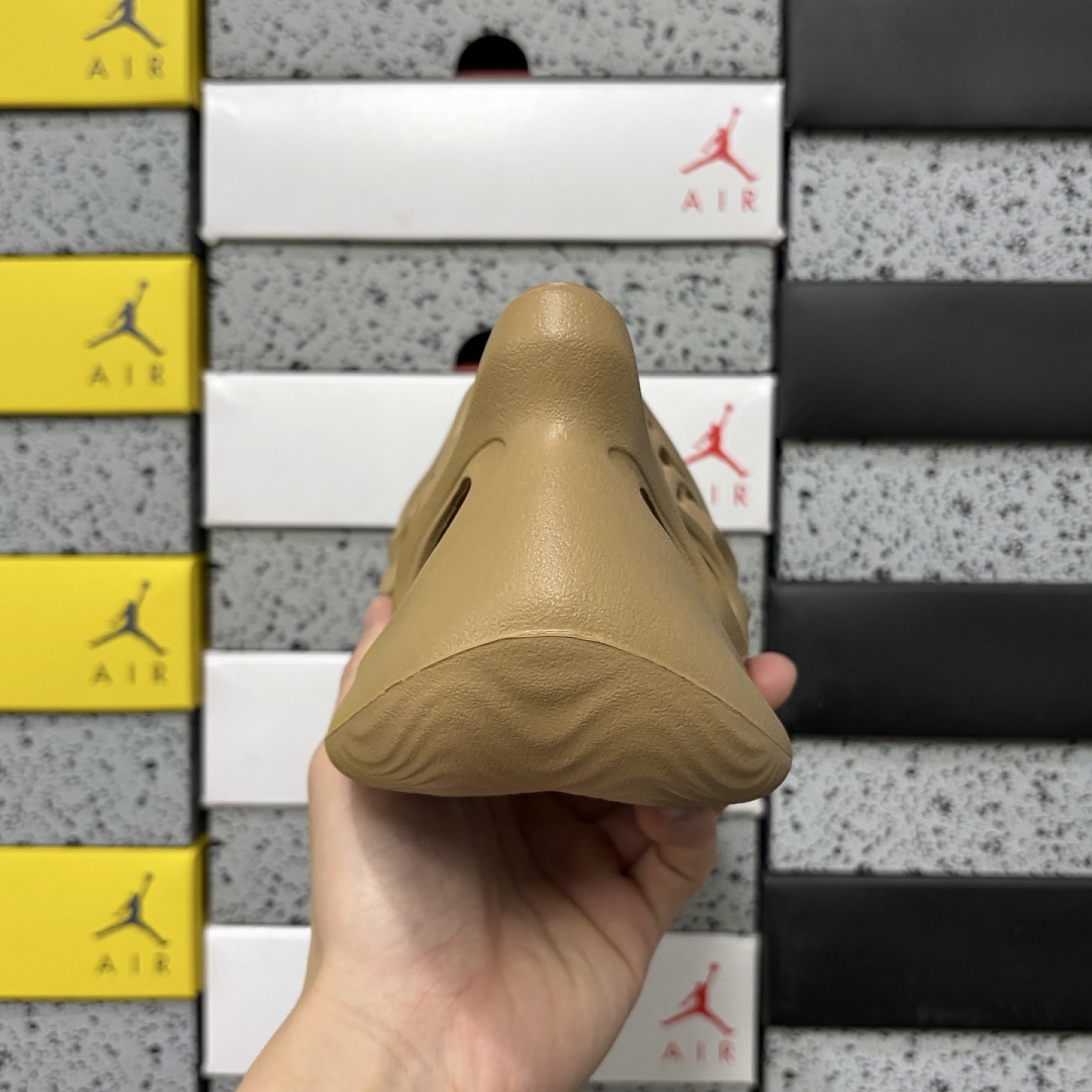 Adidas Yeezy Foam RNNR Ochre Clogs - Image 7