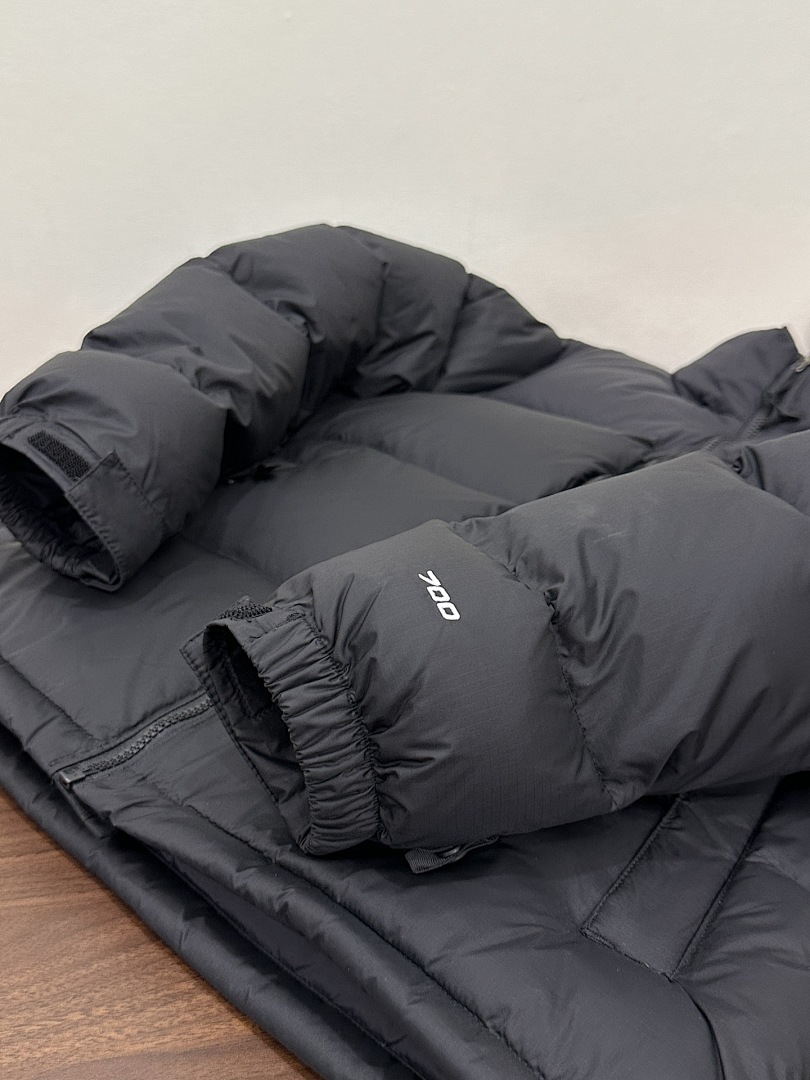 Chanel The North Face 1996 Retro Nuptse 700 Fill Packable Jacket - Image 73