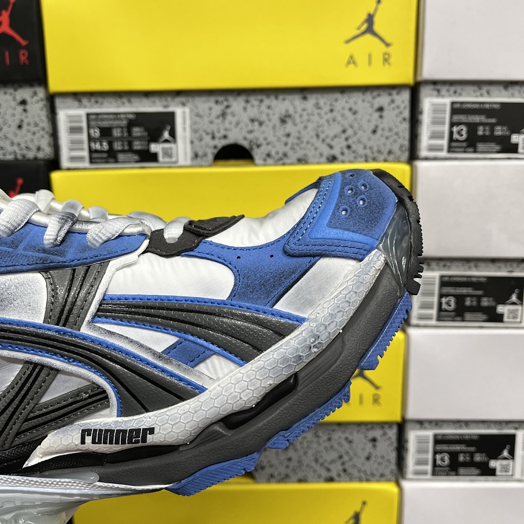 Balenciaga BLCG Runner 7.5 - Image 10