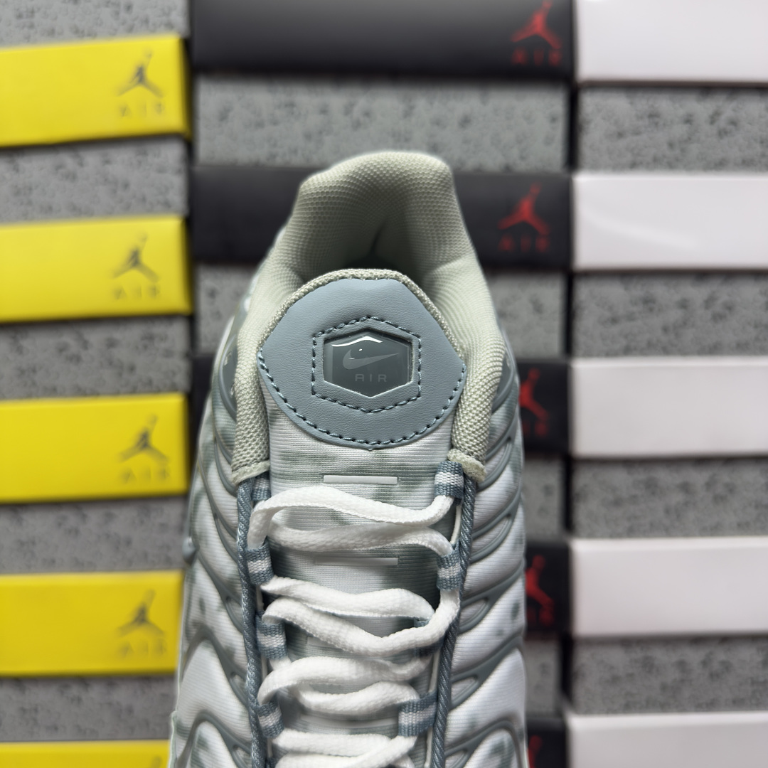 Nike Air Max Plus Origins Waterway - Image 6