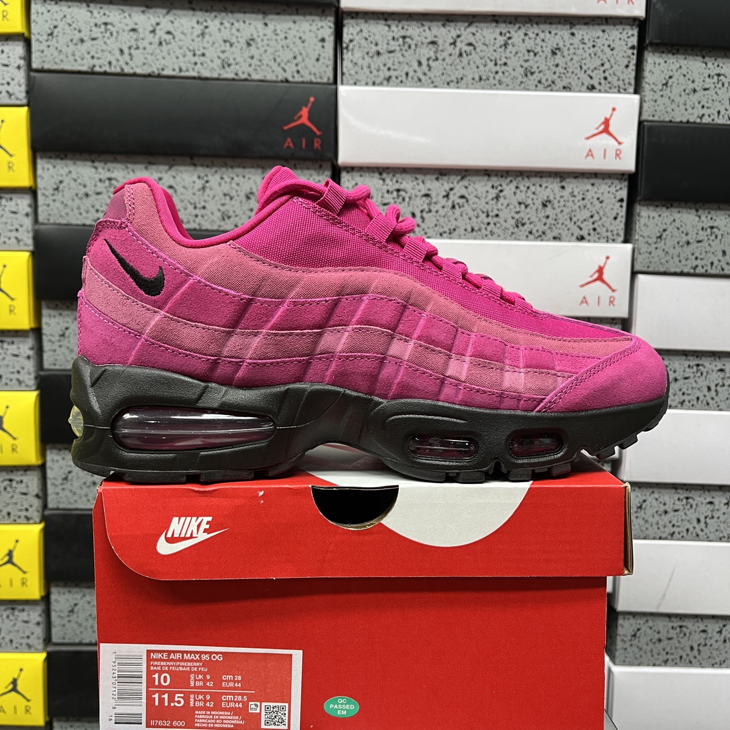 Nike Air Max 95 OG Big Bubble Fireberry - Image 11