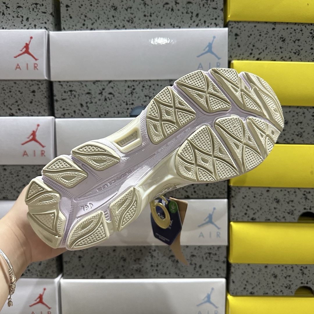 ASICS Gel-Cumulus 16 (White) - Image 6
