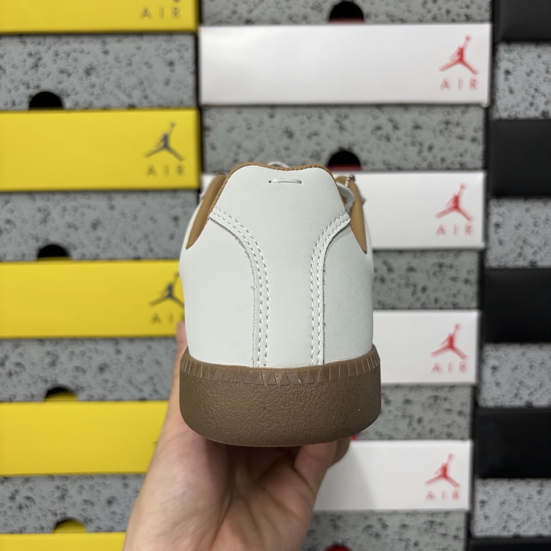 On Running Maison Margiela Replica - Image 9