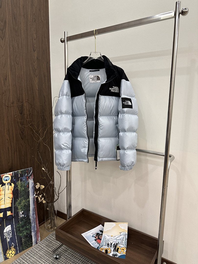 Chanel The North Face White Label Novelty Nuptse Down Jacket (Asia Sizing) - Image 11