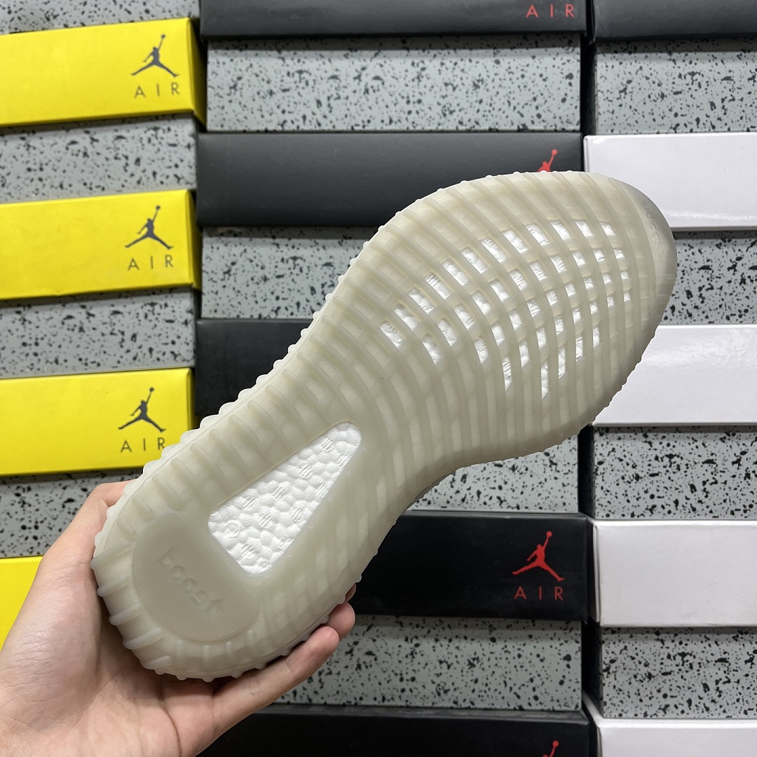 Adidas Yeezy Boost 350 V2 - Image 8