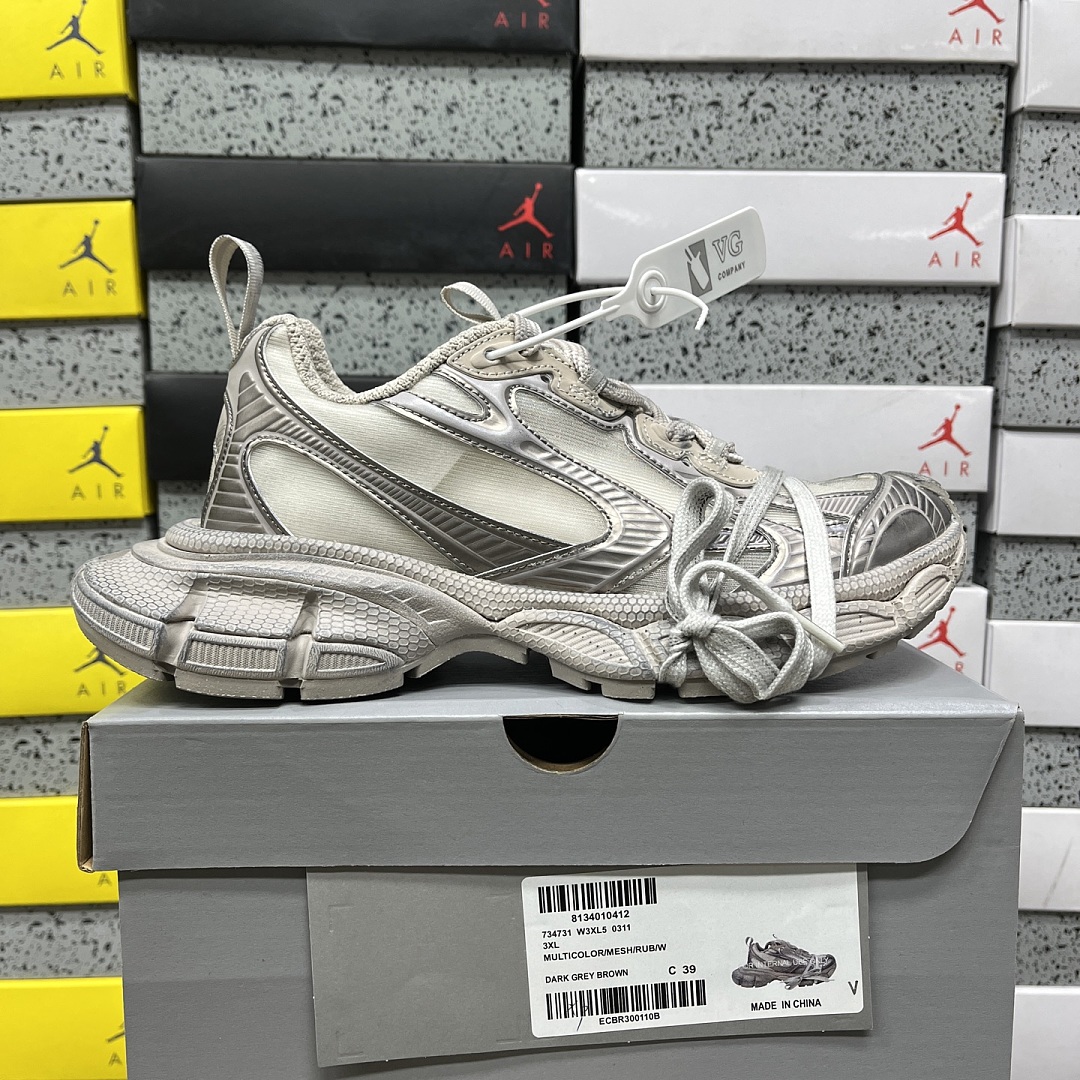 Balenciaga BLCG 3Xl - Image 105