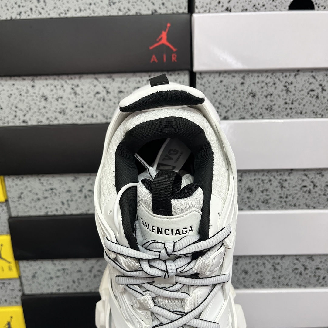 Balenciaga Track - Image 9