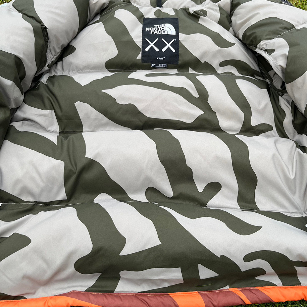 The North Face TNF 1996 Retro Nuptse 700 Fill Packable Jacket - Image 55