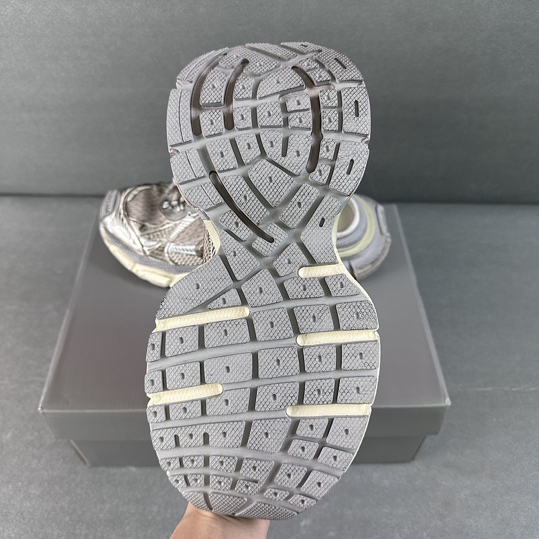 Balenciaga 3XL - Image 52
