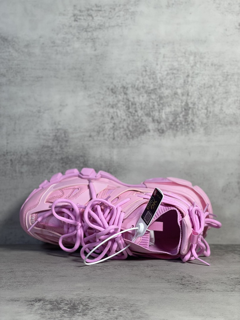 Balenciaga BLCG Track 3.0 - Image 8
