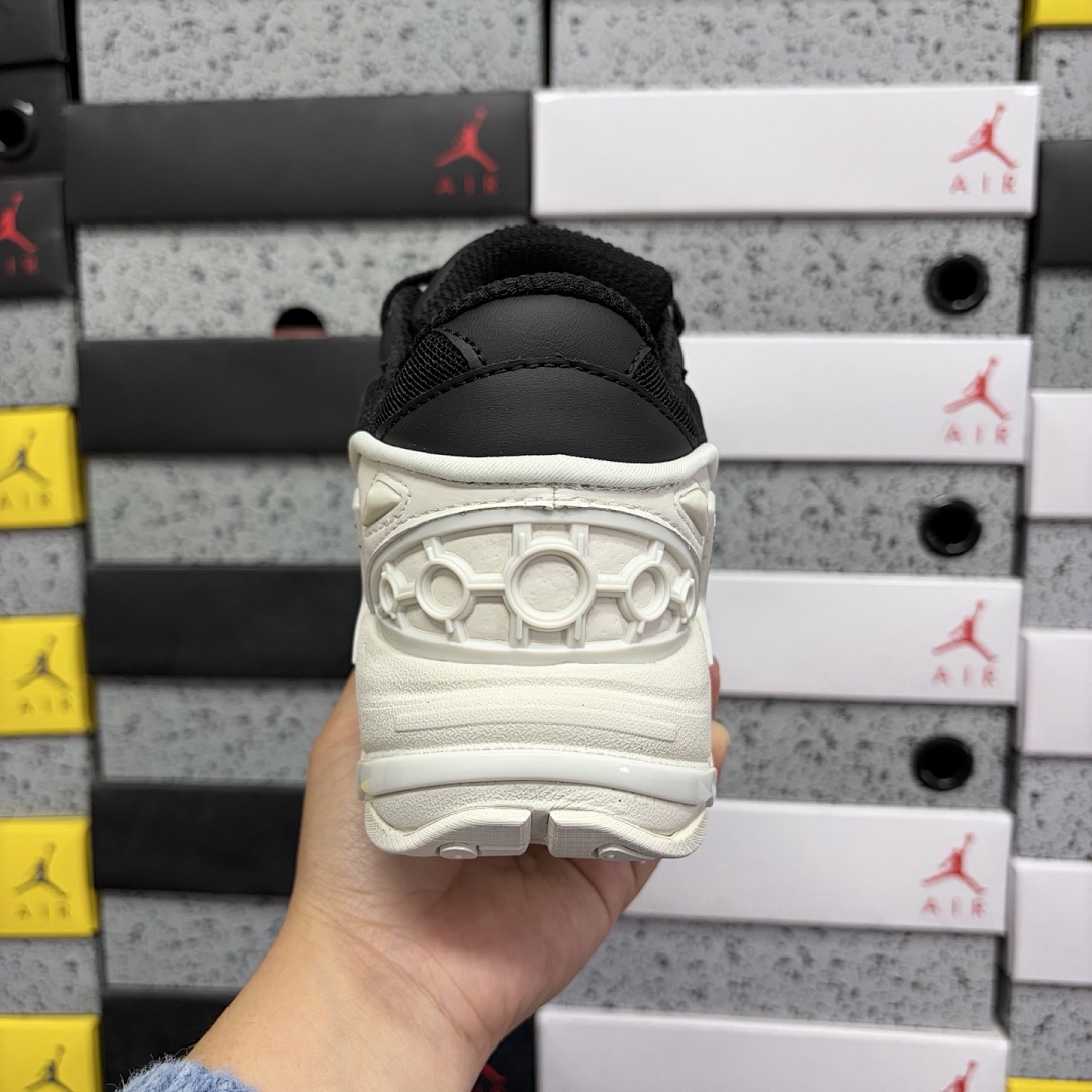 On Running Raf Simons Pharaxus - Image 4